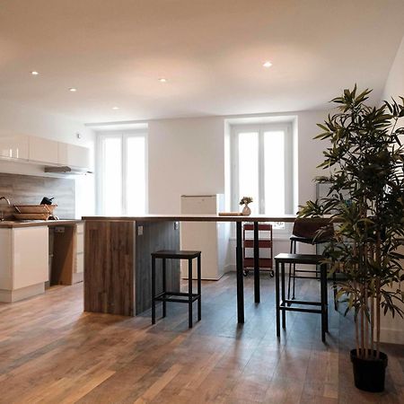 Bel Appartement Альбервиль Экстерьер фото